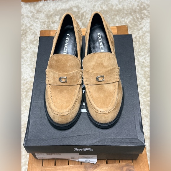 Coach Women’s Natalie Heeled Loafers size 7.5 - Picture 2 of 9